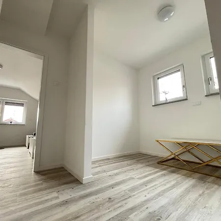Work And Sleep At Imperium Apartmán *